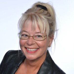 Lyne Savoie – WE Networking Club